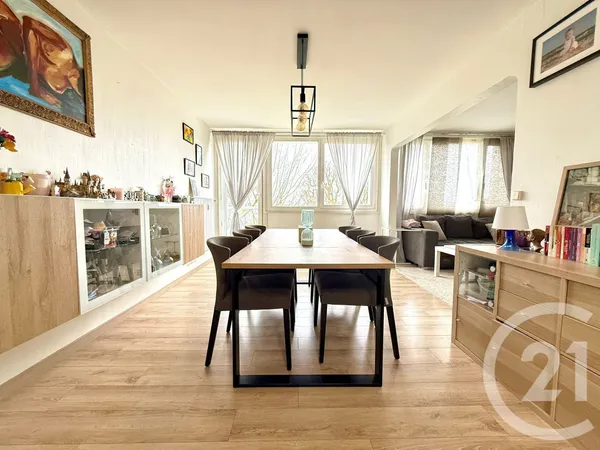 Appartement 3 pièces 69 m² 