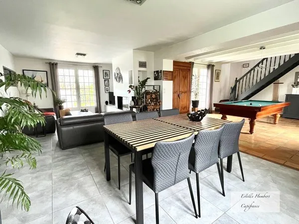 Maison 7 pièces 144 m² 