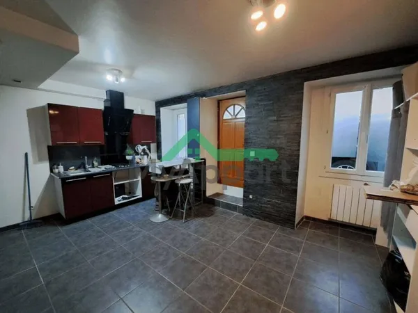 Studio 1 pièce 24 m² 