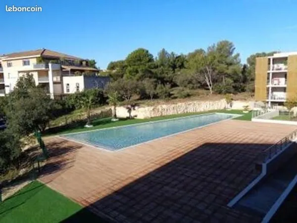 Appartement 1 pièce 27 m² 