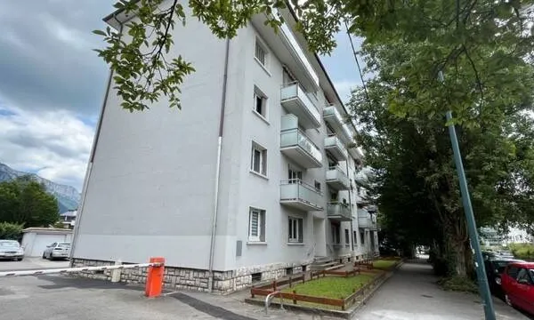 Parking - Garage Location Annecy   102€