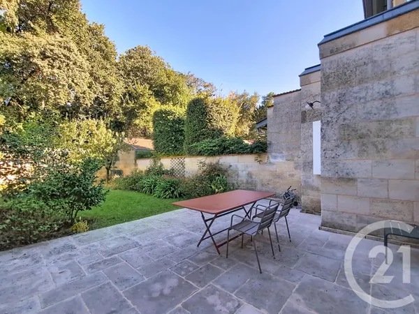 Maison 5 pièces 168 m² 