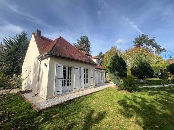Maison 6 pièces 163 m² 