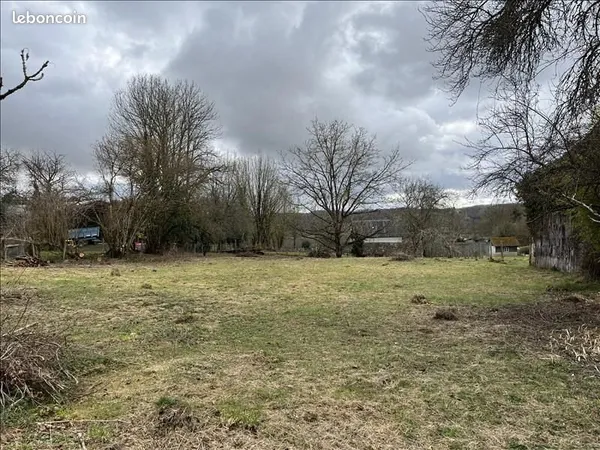 Terrain 1 247 m² Glanges