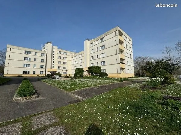 Appartement 1 pièce 28 m² 