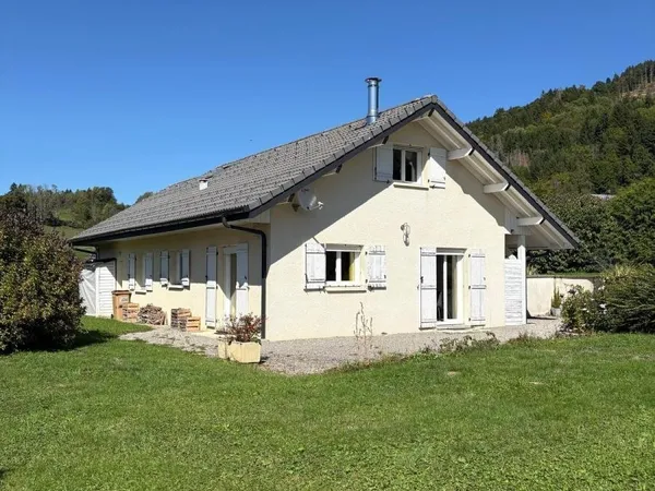 Maison 5 pièces 107 m² 