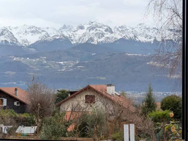 Loue chambre chez l'habitant 
