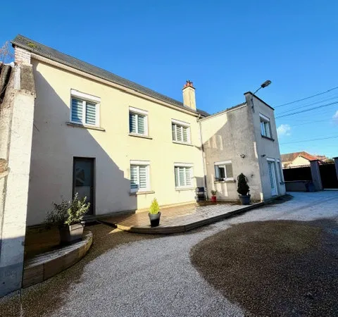 Ensemble Immobilier Maison avec 4 chambres, garage, atelier, 