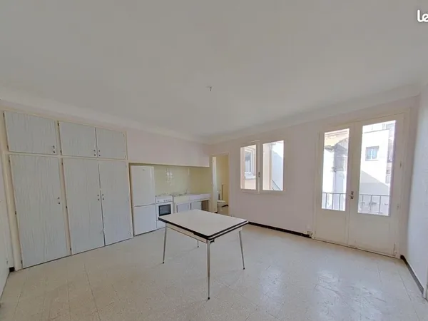 Studio 25 m2+ balcon 