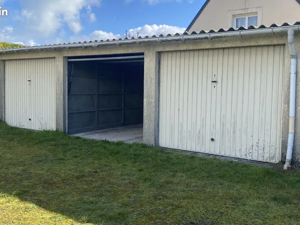Parking/box 12 m² Saint-Aubin-sur-Mer 