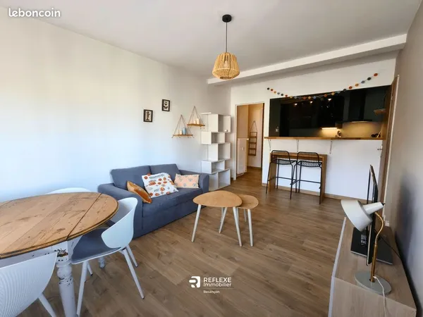 BESANÇON - Quartier Mouillère | T2 rénové avec balcon, vue dégagée et ascenseur 