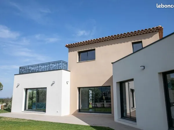 Maison 5 pièces 132 m² 