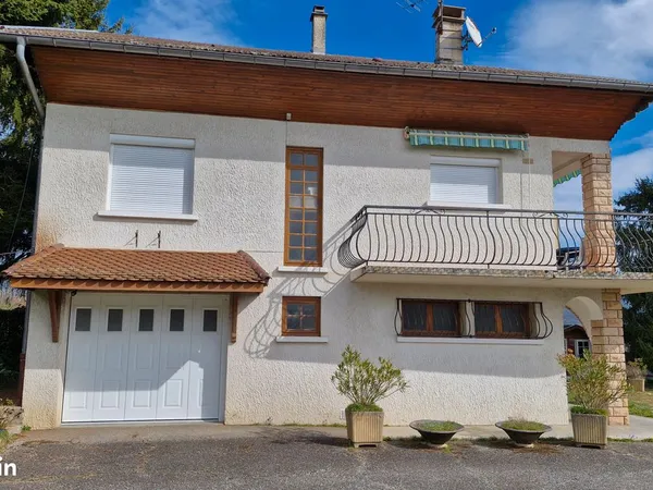 Vend maison à CRESSIN-ROCHEFORT 
