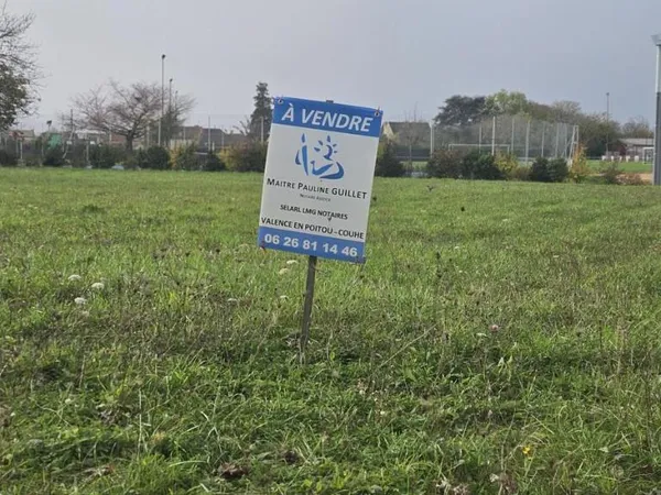 Terrain 1021 m² 