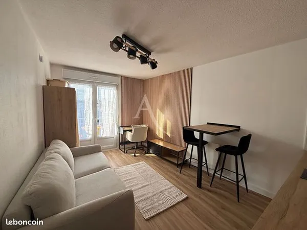 Appartement 1 pièce 19 m² 