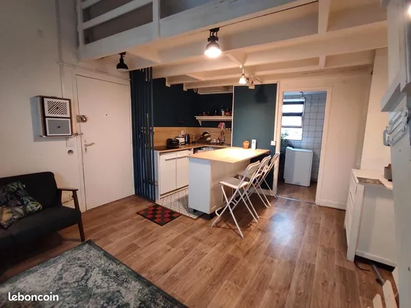 Loue studio de charme avec sa mezzanine à Gagny 