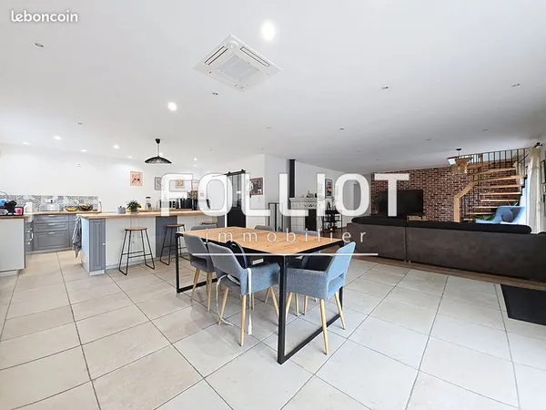Maison 7 pièces 190 m² 