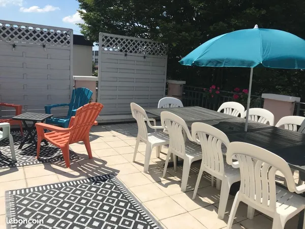 Colocation dans belle maison 295m2 avec jardin 