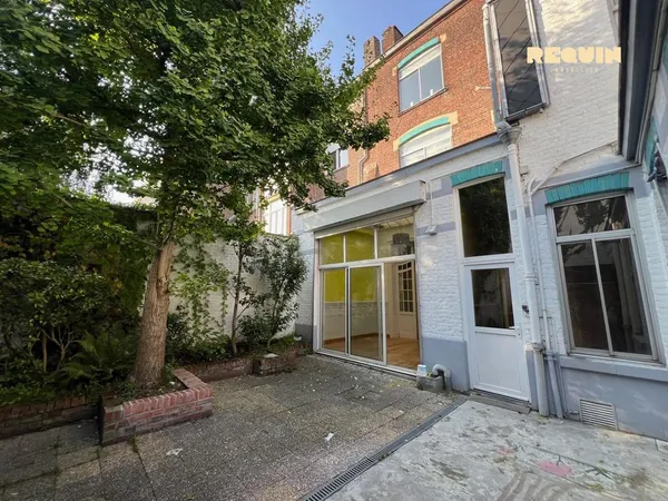 Maison de luxe 13 pièces 385 m² 