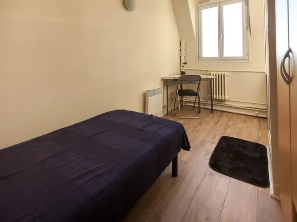 Studio 1 pièce 11 m² 