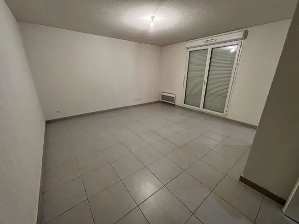 Appartement à louer Eaunes 