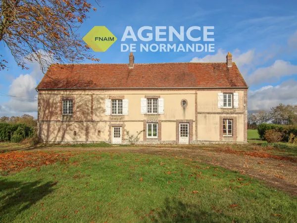 Grande maison de caractère à rénover 