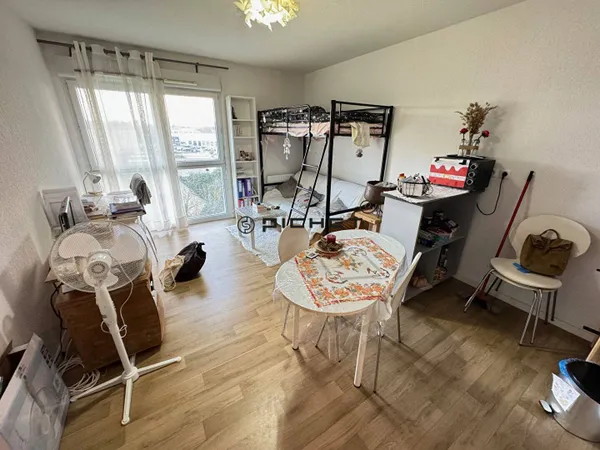 Triplex 1 pièce 27 m² 