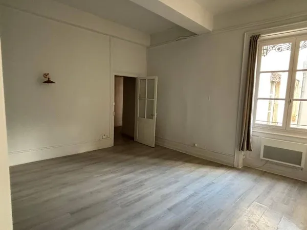 Appartement 4 pièces 128 m² 