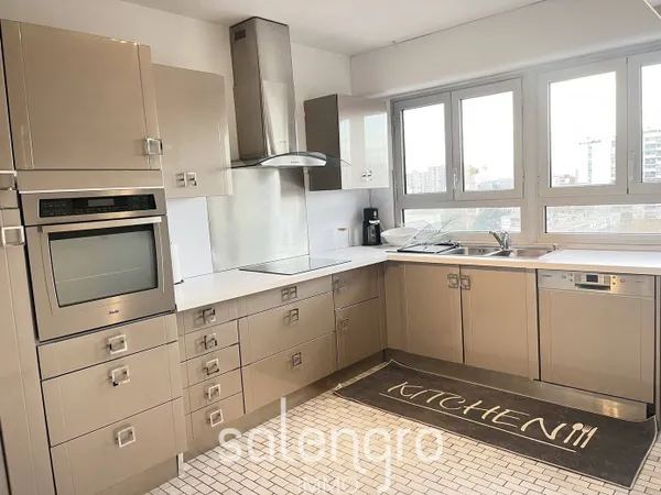 Appartement 3 pièces 95 m² 