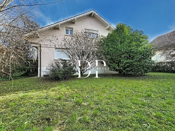 Maison à vendre 6 pièces ANNEMASSE (74) de 137 m2 