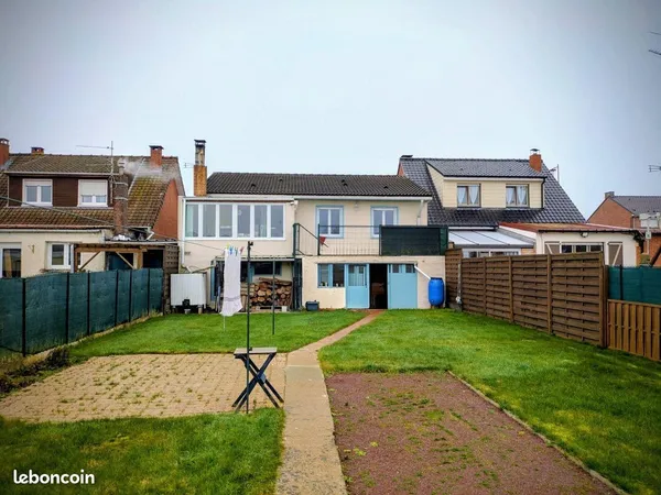 Maison 5 pièces 93 m² 