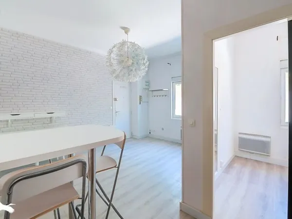 Appartement de 2 pièces principales 