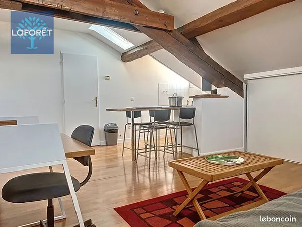 Studio 1 pièce 23 m² 