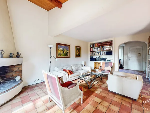 Maison 7 pièces 211 m² 
