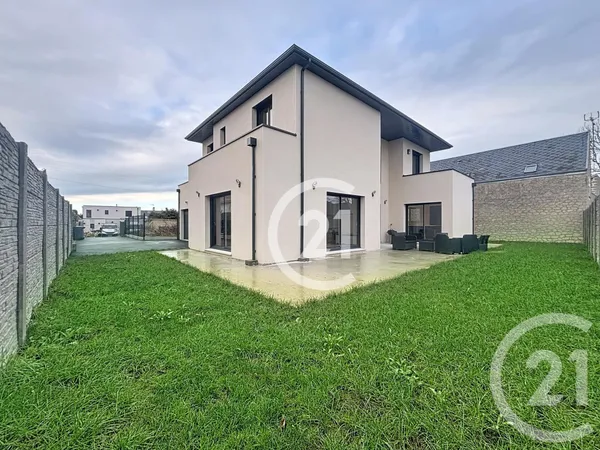 Maison 6 pièces 196 m² 