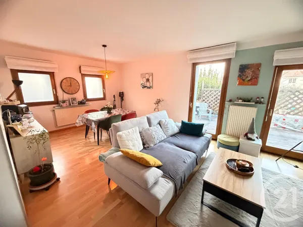 Appartement 4 pièces 82 m² 