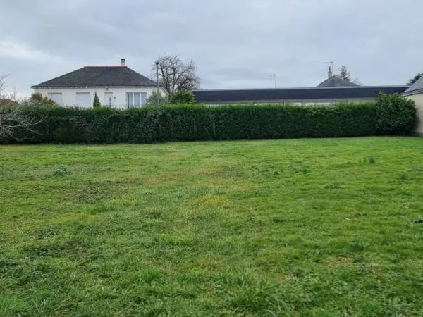 Terrain 450 m² 