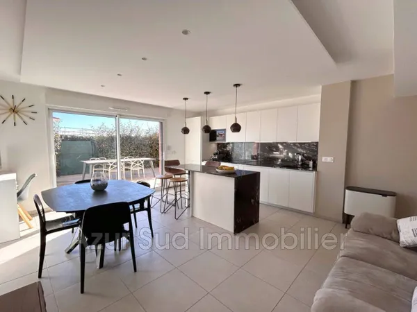 Appartement 3 pièces 64 m² 