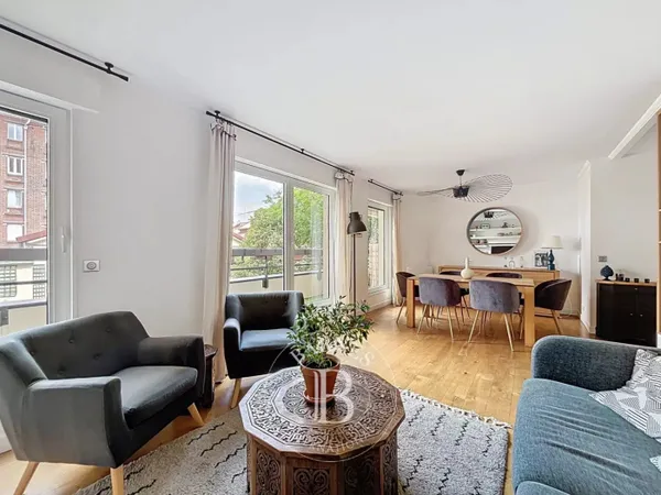 Le service location de la maison BARNES vous présente ce bien: 