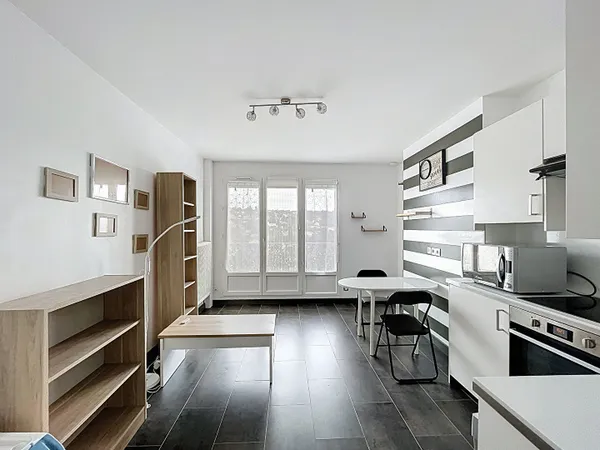 Appartement meublé Neuville Sur Saone 2 pièce(s) 32 m2 