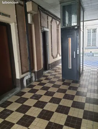 Boutique 127 m² 