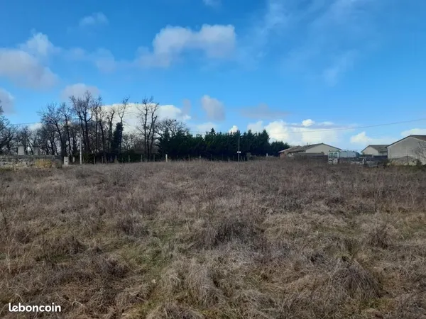 Terrain 800 m² Saint Michel De Rieufret 