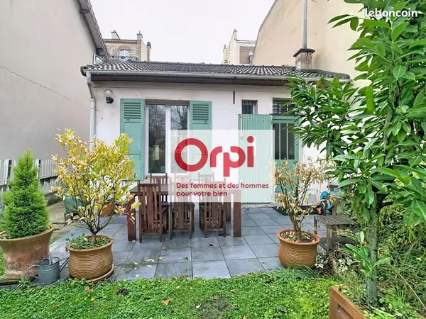 Maison 2 pièces 73 m² 
