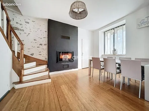 Maison 7 pièces 166 m² 