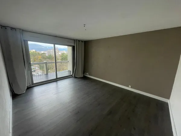 Appartement 3 pièces 75 m² 