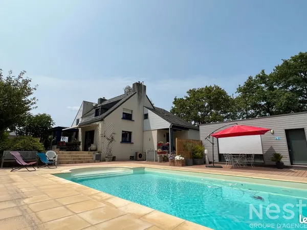 Maison 8 pièces 193 m² 