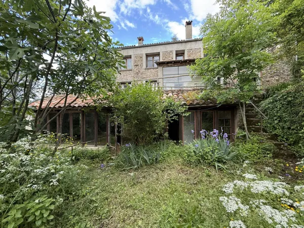 Ferme 10 pièces 580 m² 