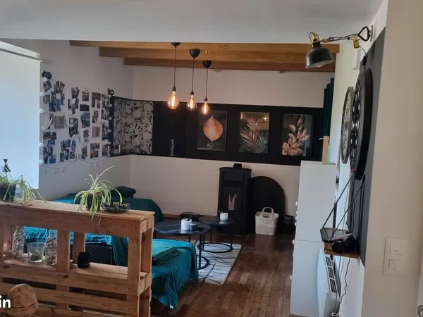 Maison d'habitation et local commercial 