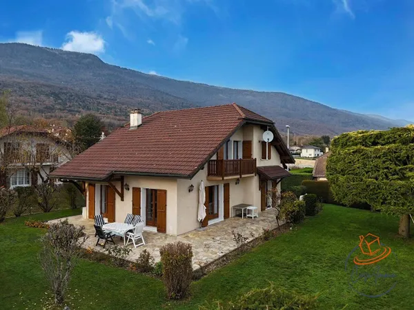Maison 5 pièces 175 m² 