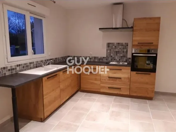 A LOUER MAISON PLAIN PIED - 3 Chambres 